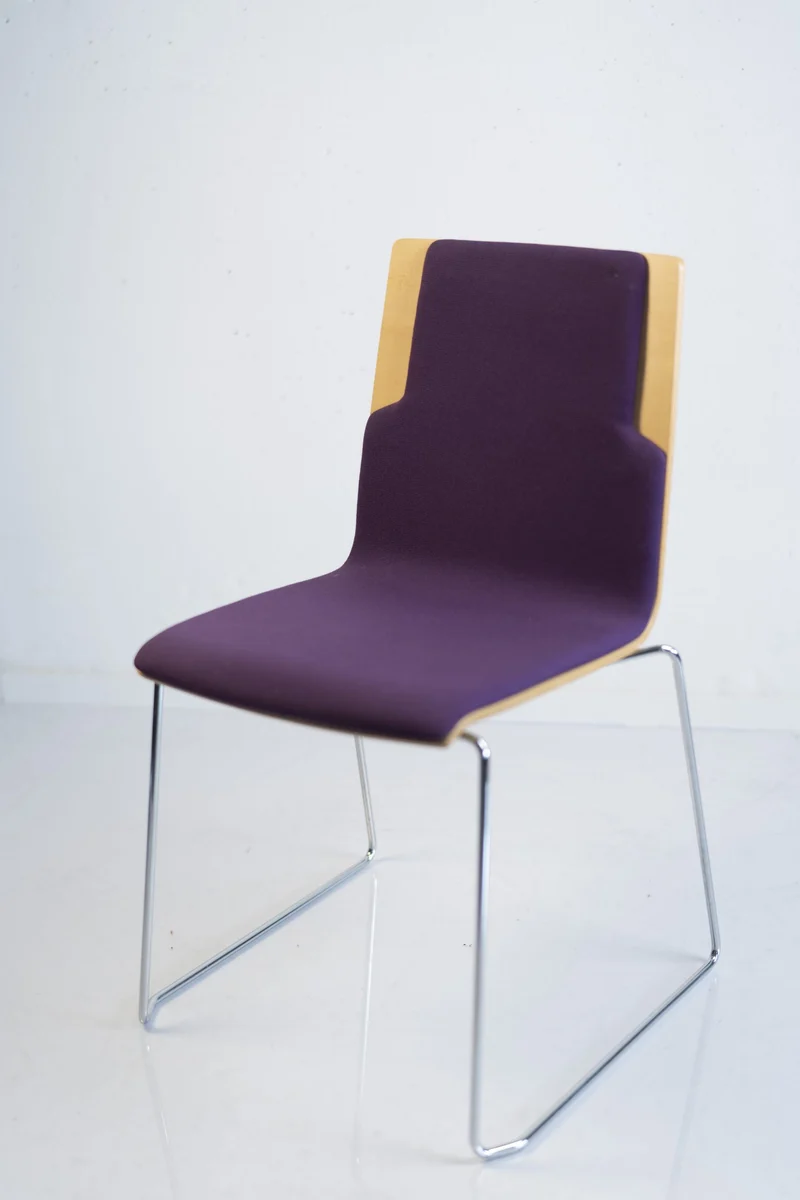 SEDUS - meet chair MT-246 Kufenstuhl