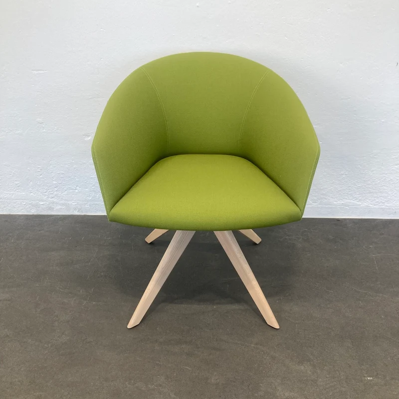 Andreu World Brandy SO2997 Armchair