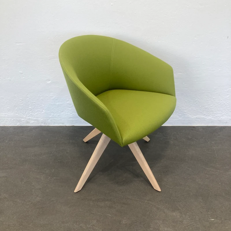 Andreu World Brandy SO2997 Armchair