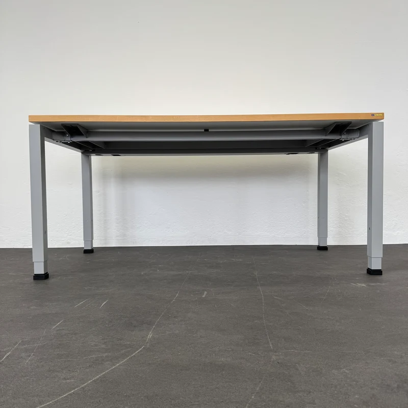 Denz D3 Schreibtisch - 1600x800mm - Ahornfurnier