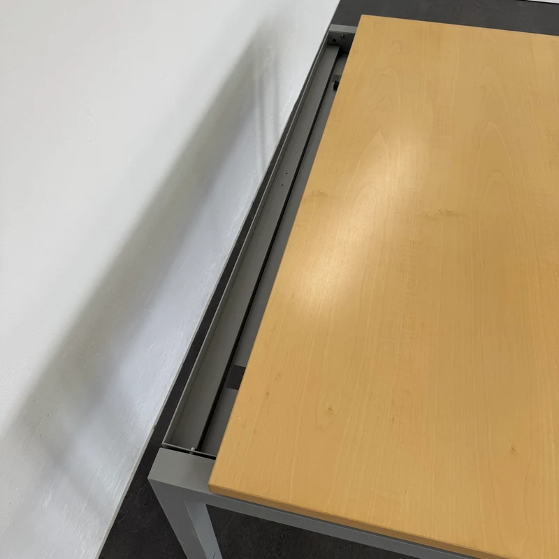 Denz D3 Schreibtisch - 1600x800mm - Ahornfurnier