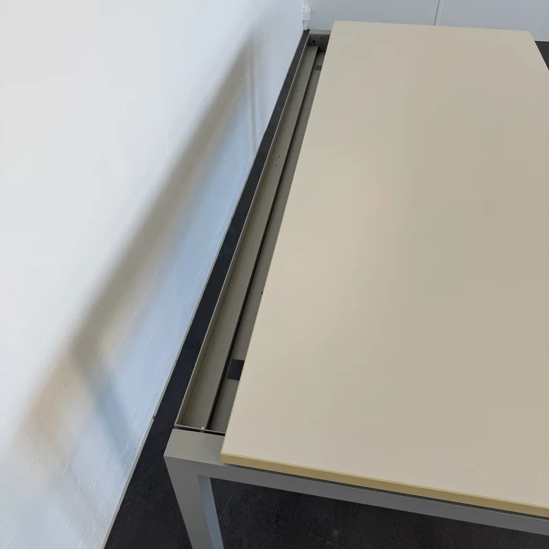 Denz D3 Schreibtisch - 2000x800mm - Lichtgrau