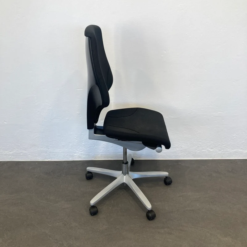Giroflex G64 Bürodrehstuhl schwarz gemustert ohne Armlehnen