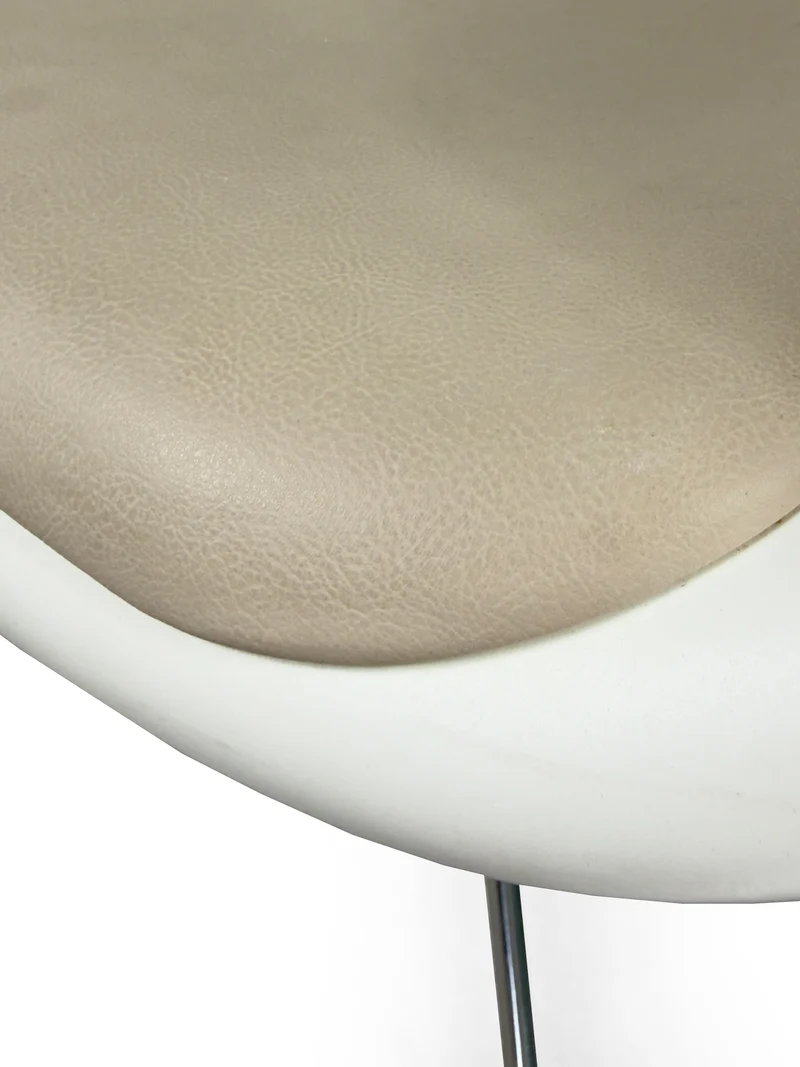 Vitra - Eames Plastic Armchair