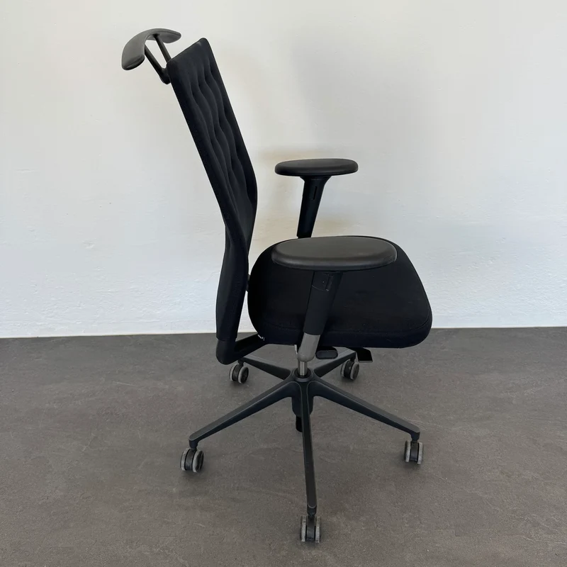 Vitra ID Trim Bürodrehstuhl mit Armlehnen