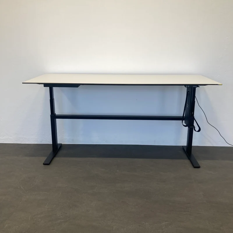 Lista Office Choice Sitz-Steh Schreibtisch 2200x900mm mit Vollkernplatte
