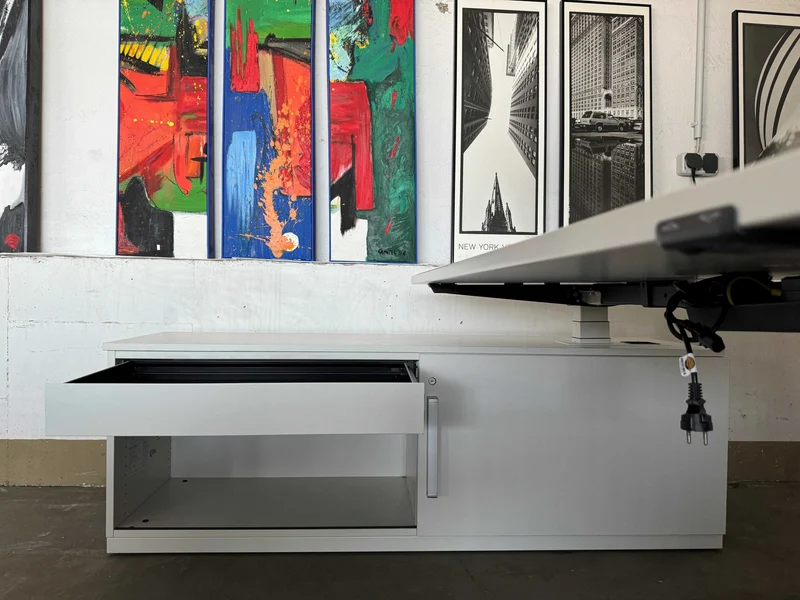 Steelcase - O-Scape elektrisch höhenverstellbarer Schreibtisch