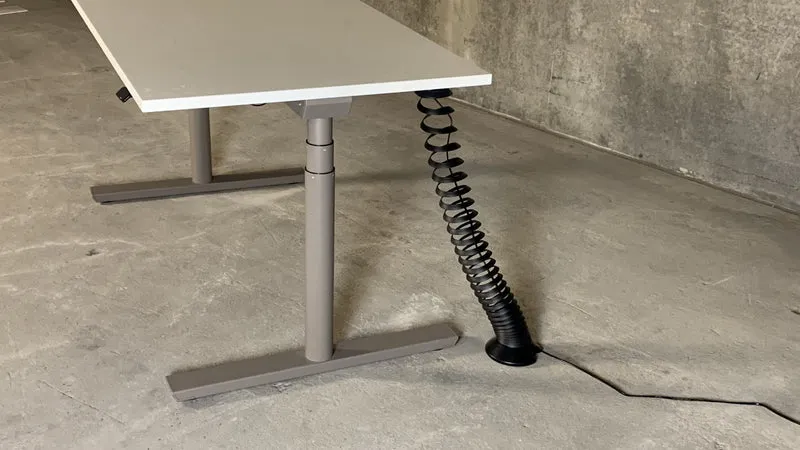 Febrü - Active elektrisch höhenverstellbarer Schreibtisch