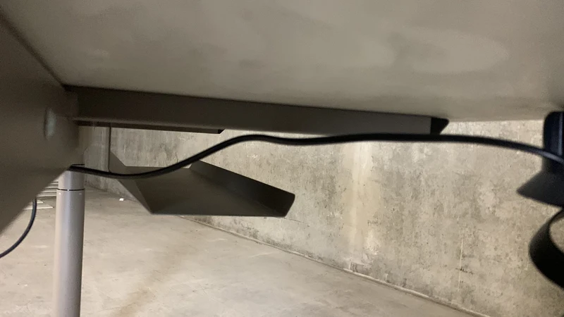 Febrü - Active elektrisch höhenverstellbarer Schreibtisch