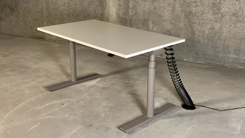 Febrü - Active elektrisch höhenverstellbarer Schreibtisch