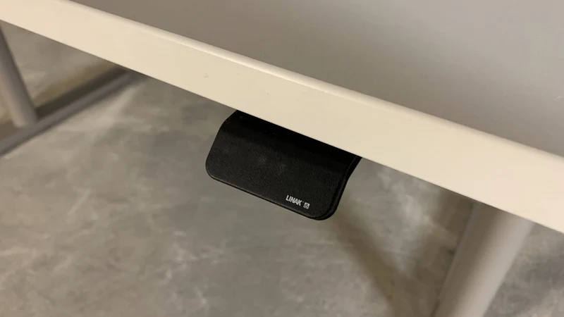 Febrü - Active elektrisch höhenverstellbarer Schreibtisch