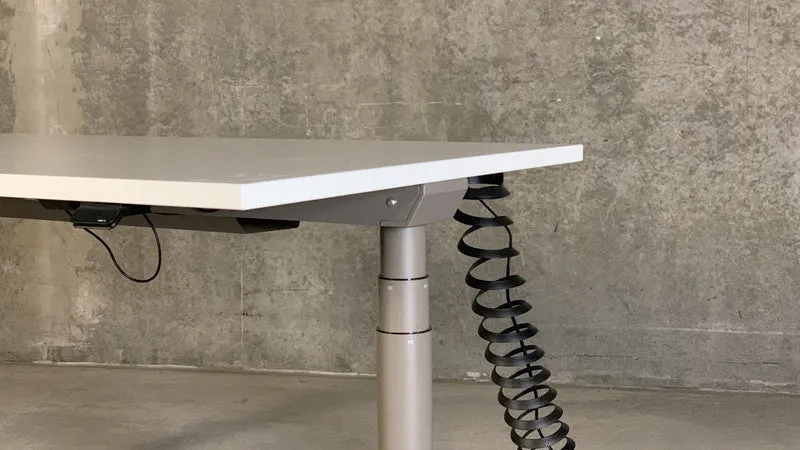 Febrü - Active elektrisch höhenverstellbarer Schreibtisch