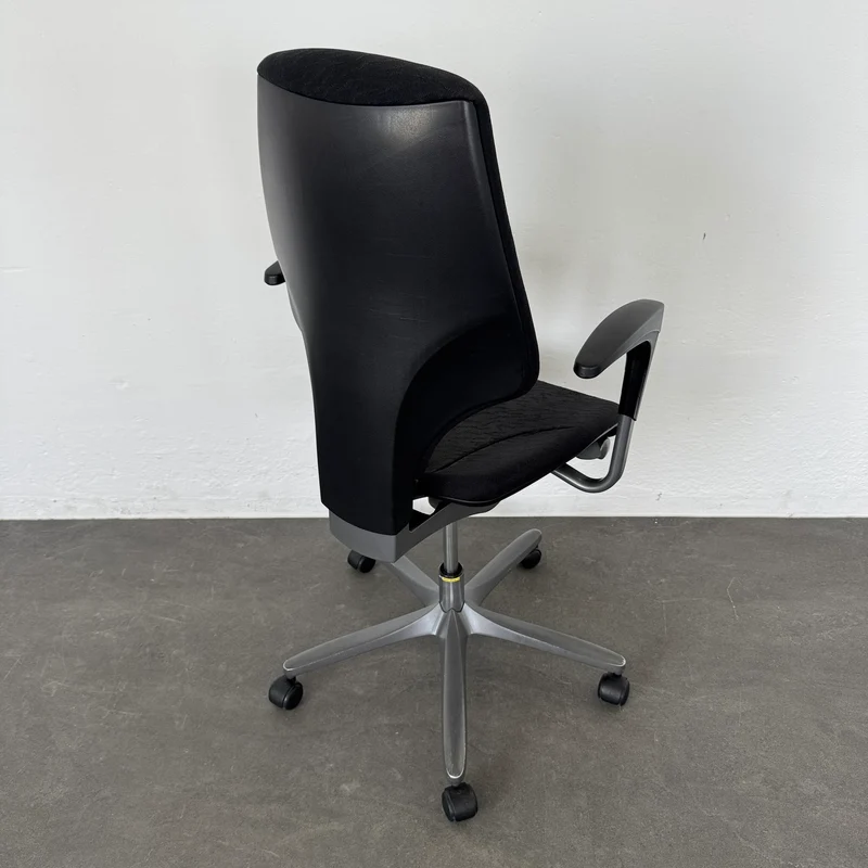 Giroflex G64 Bürodrehstuhl Armlehnen höhenverstellbar - Schwarz gemustert