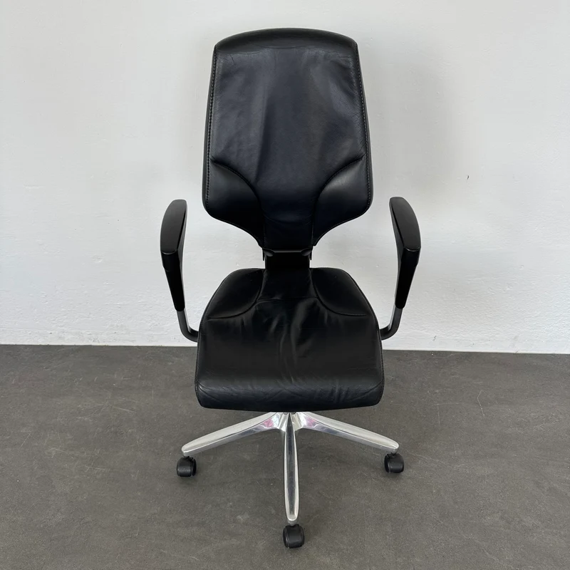 Giroflex G64 Bürodrehstuhl Leder Schwarz