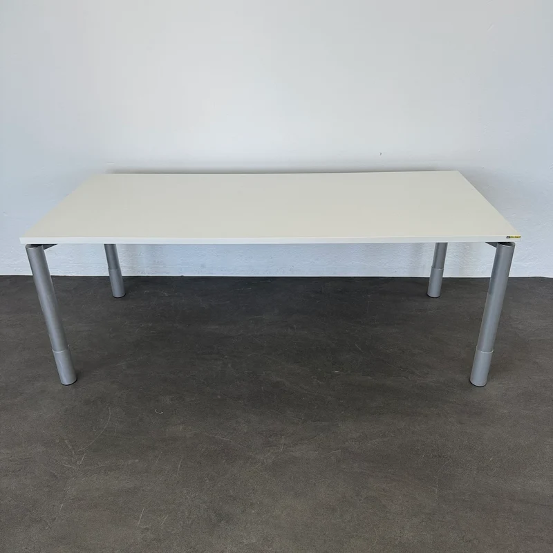 HAWORTH Fifty Schreibtisch 1800x800mm - Lichtgrau