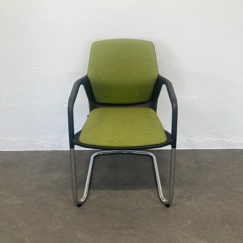 Wilkhahn 186/3 Metrik Freischwinger Stoff Olivgrün