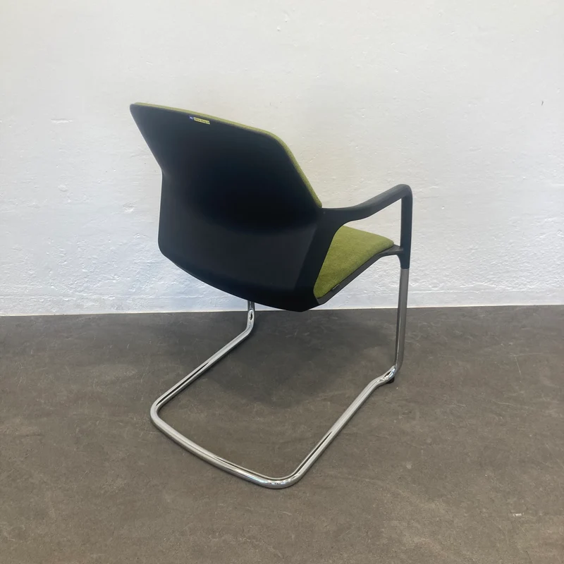 Wilkhahn 186/3 Metrik Freischwinger Stoff Olivgrün