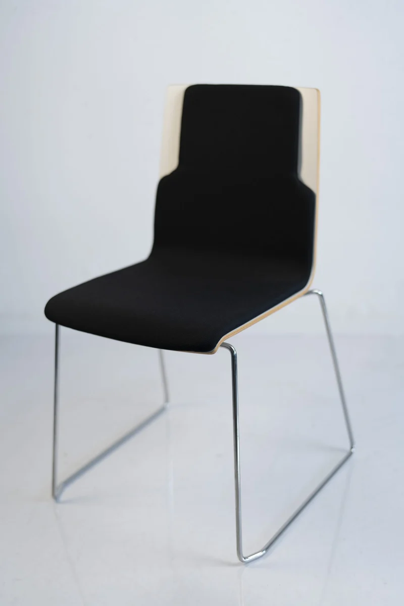 SEDUS - meet chair MT-246 Kufenstuhl