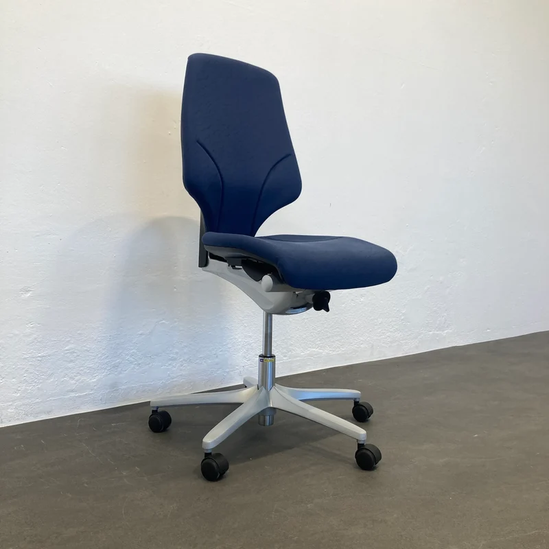 Giroflex G64 Bürodrehstuhl dunkelblau ohne Armlehnen