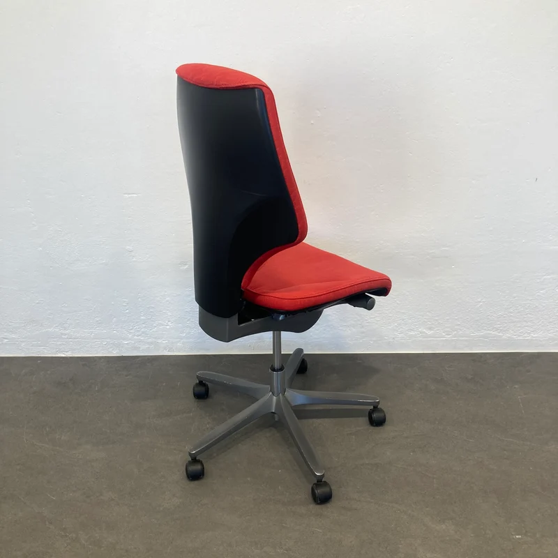 Giroflex G64 Bürodrehstuhl rot ohne Armlehnen
