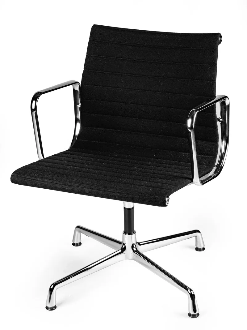 Vitra - Aluminium Chair EA108 Hopsak