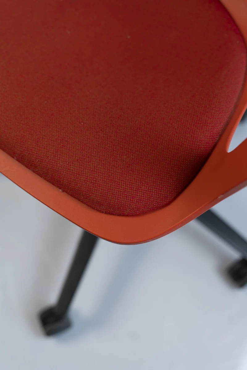 Vitra - HAL RE Armchair Studio