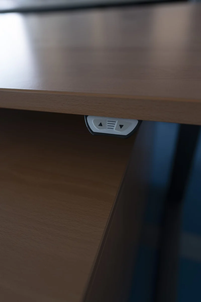 Steelcase - Actica Lift 2 elektrisch höhenverstellbarer Schreibtisch