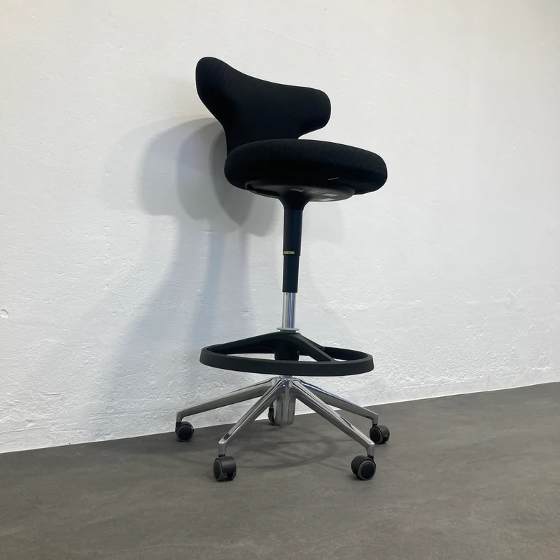 Vitra Pivot High Stool