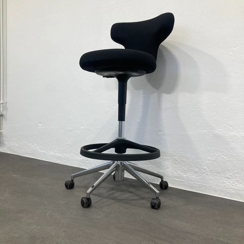 Vitra Pivot High Stool