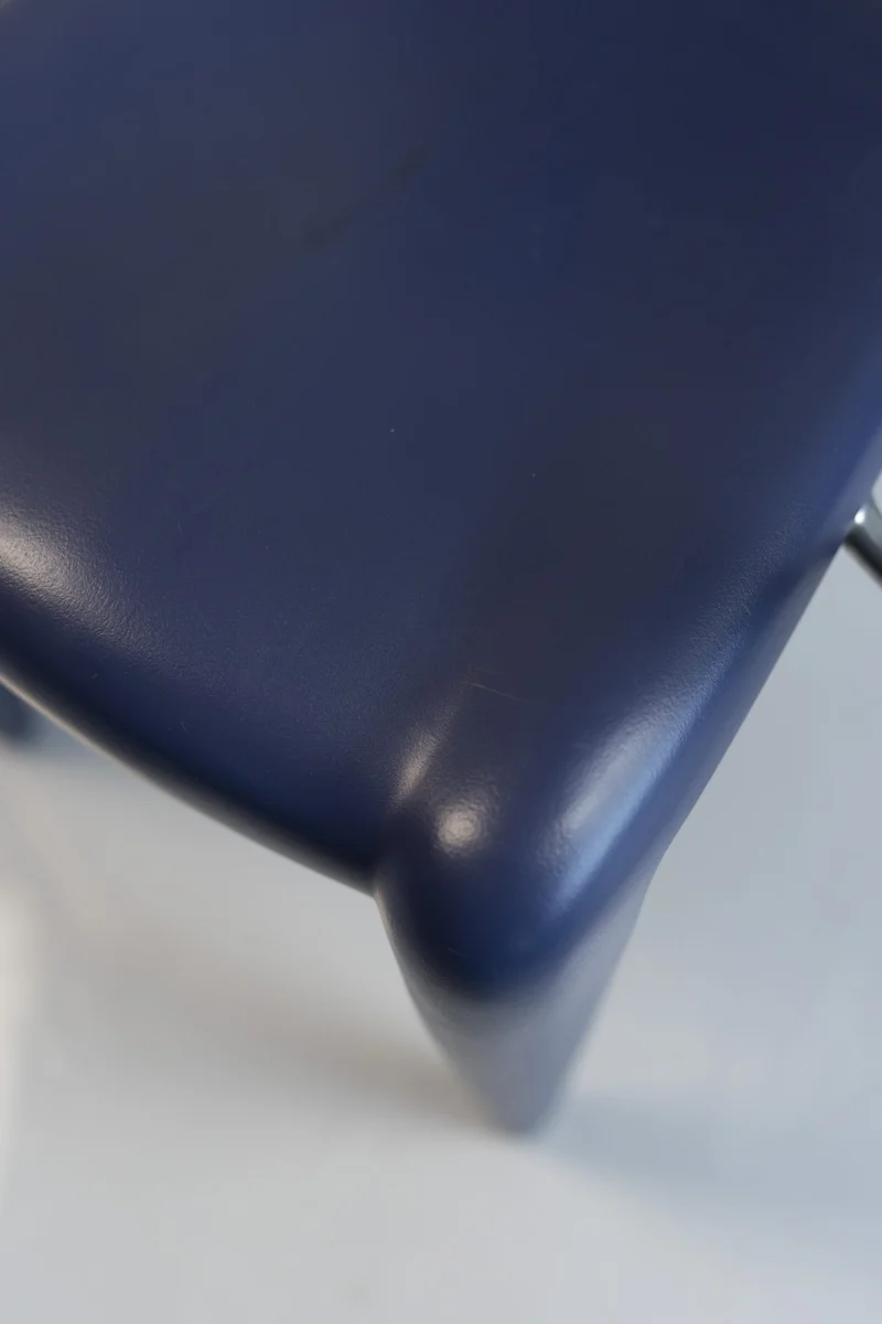 Vitra - Louis 20