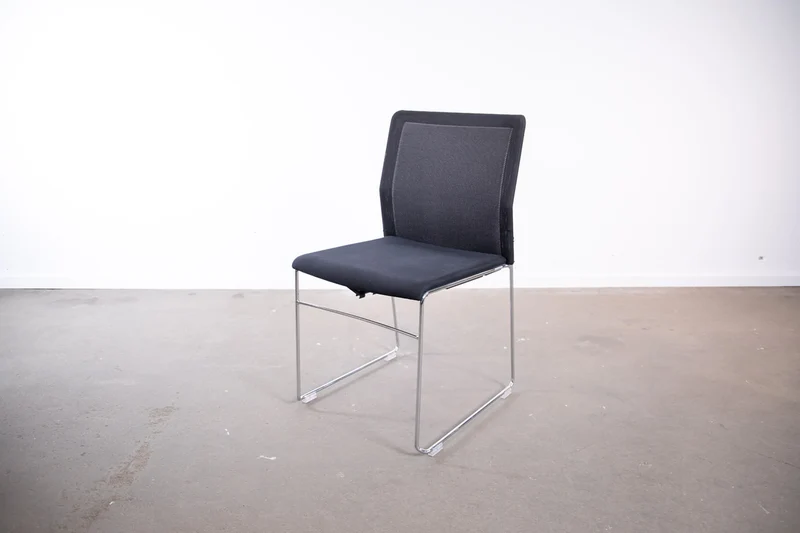 Wiesner Hager - Outline Besucherstuhl