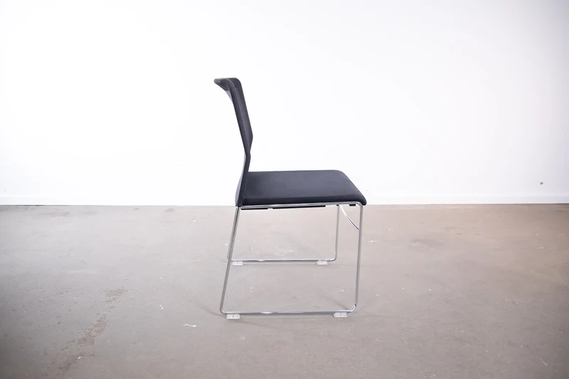 Wiesner Hager - Outline Besucherstuhl
