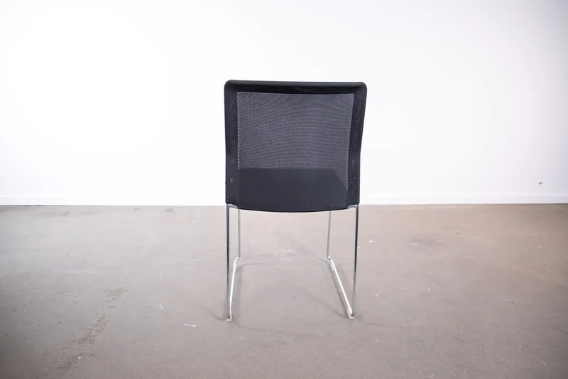 Wiesner Hager - Outline Besucherstuhl