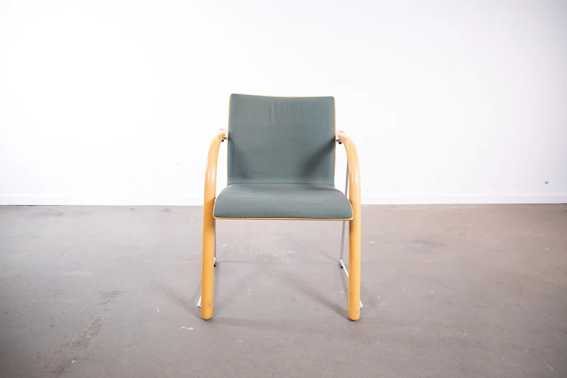 Thonet - S320 Besucherstuhl