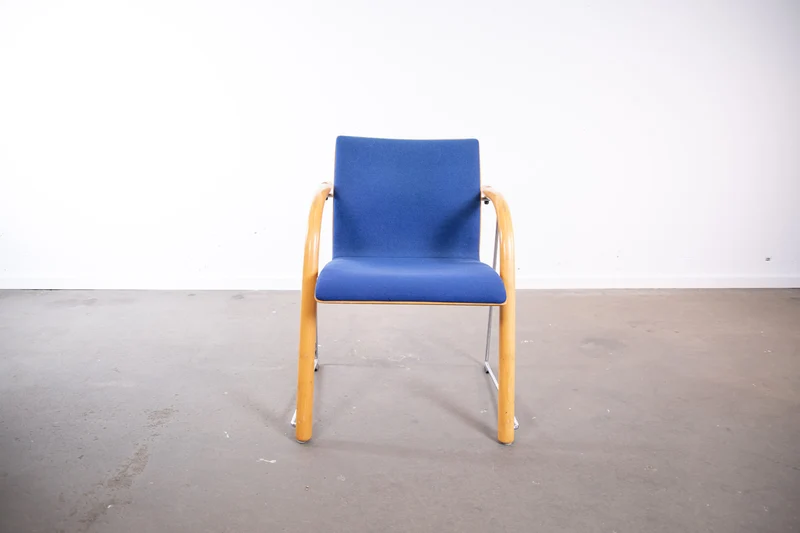 Thonet - S320 Besucherstuhl