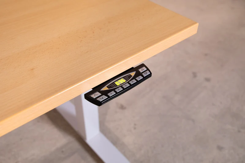 Vielhauer - elektrisch höhenverstellbarer Schreibtisch