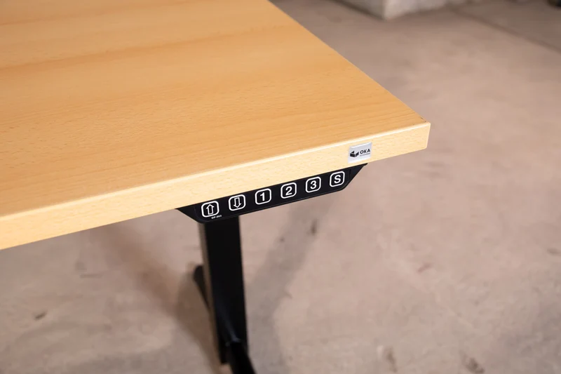 Oka – elektrisch höhen verstellbarer Schreibtisch