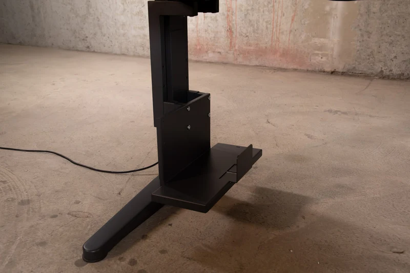 Steelcase – elektrisch höhen verstellbarer Schreibtisch