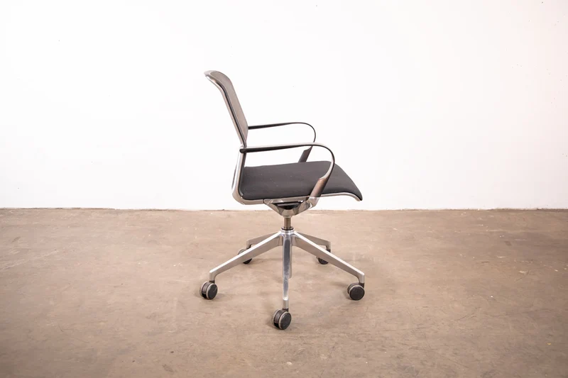 Vitra - Unix Chair
