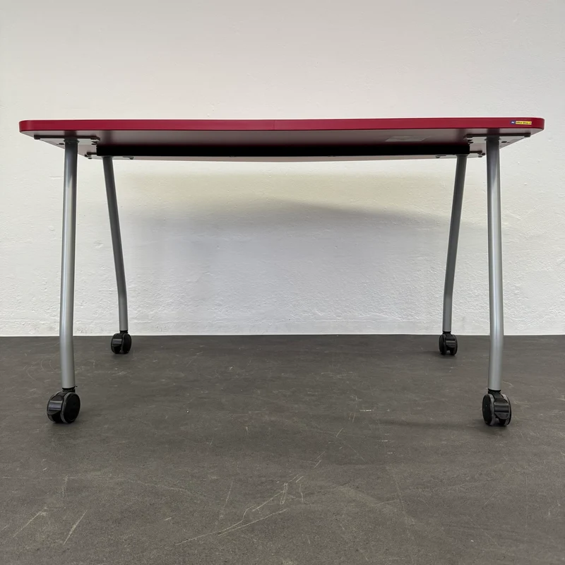Steelcase Education Roll-Schreibtisch Rot-Silbergrau