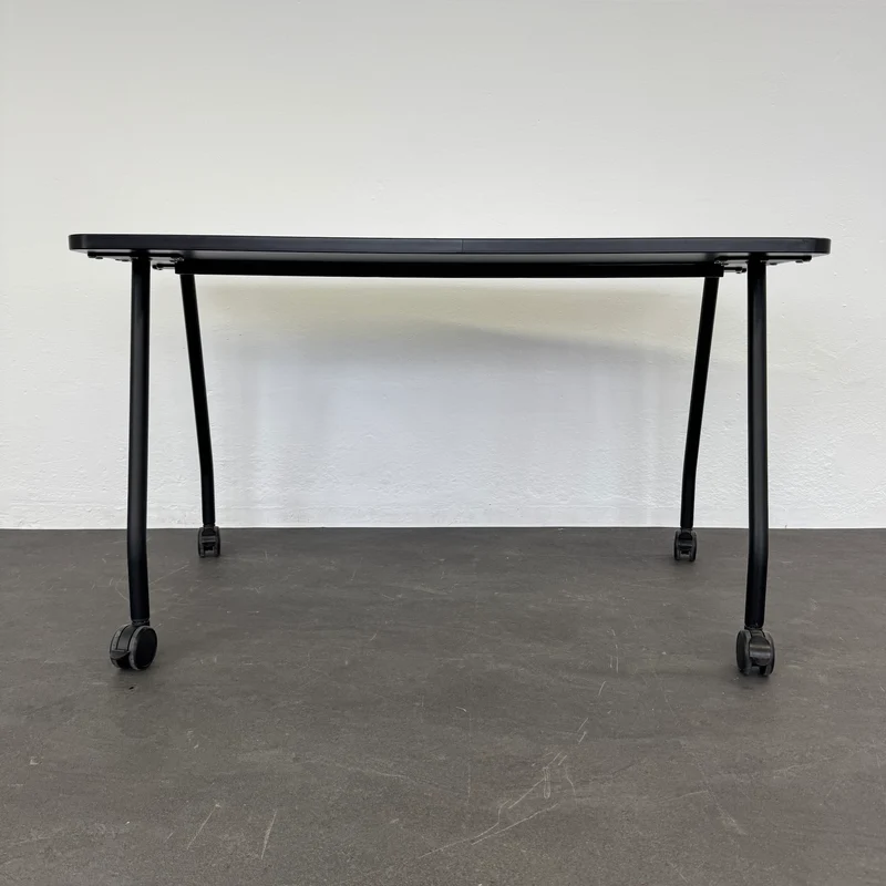 Steelcase Education Roll-Schreibtisch Schwarz-Schwarz