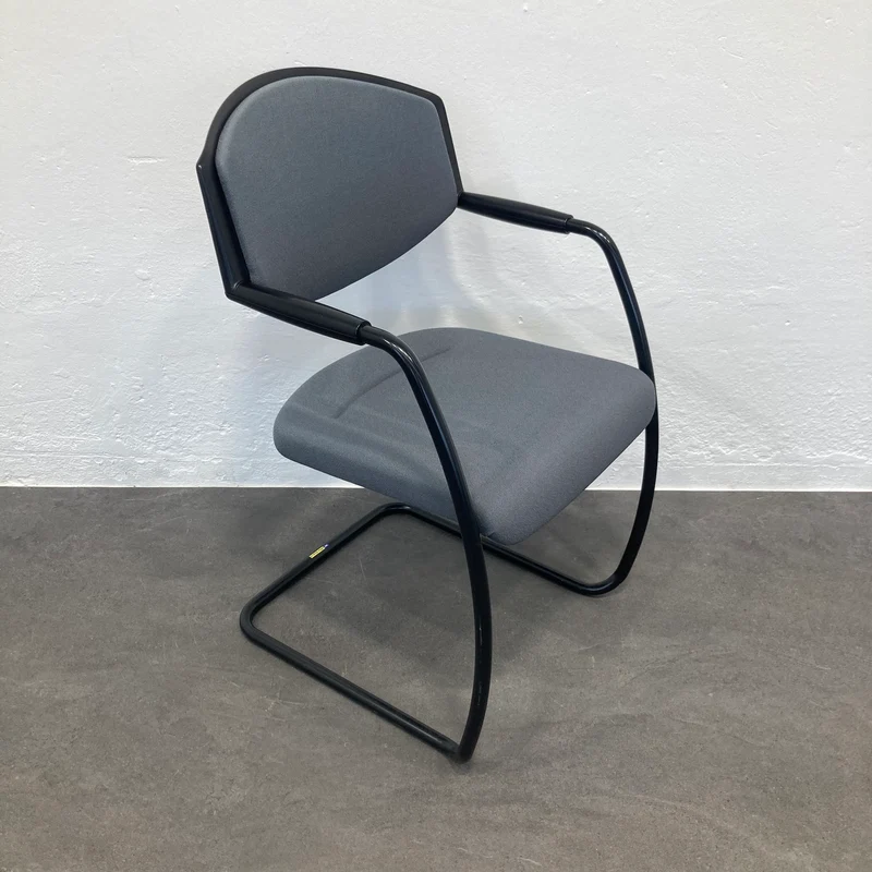 Giroflex G16 Freischwinger Bezug Stoff Anthrazit - stapelbar