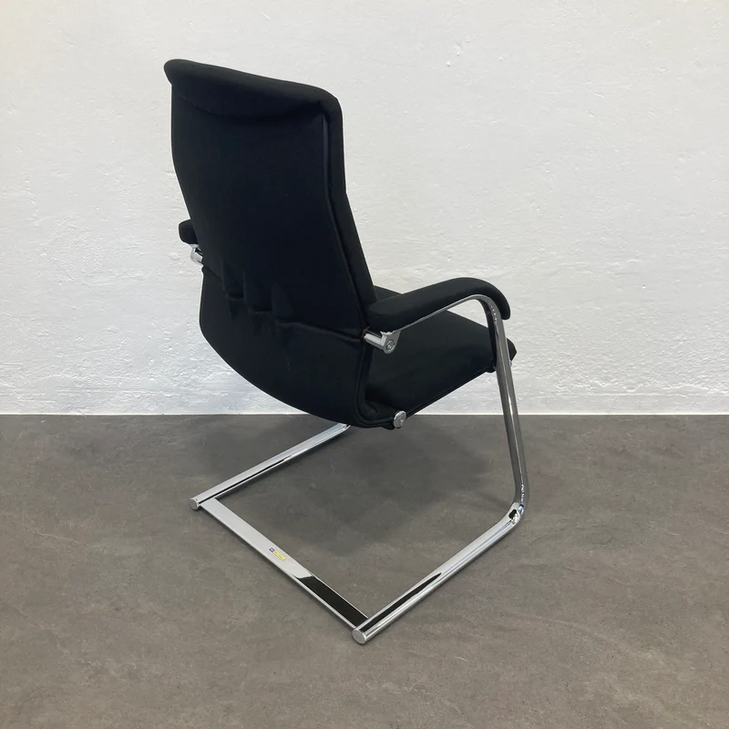 Girsberger Trilax Freischwinger