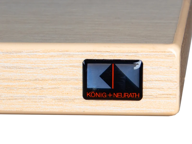 König & Neurath - Table.T elektrisch höhenverstellbarer Schreibtisch