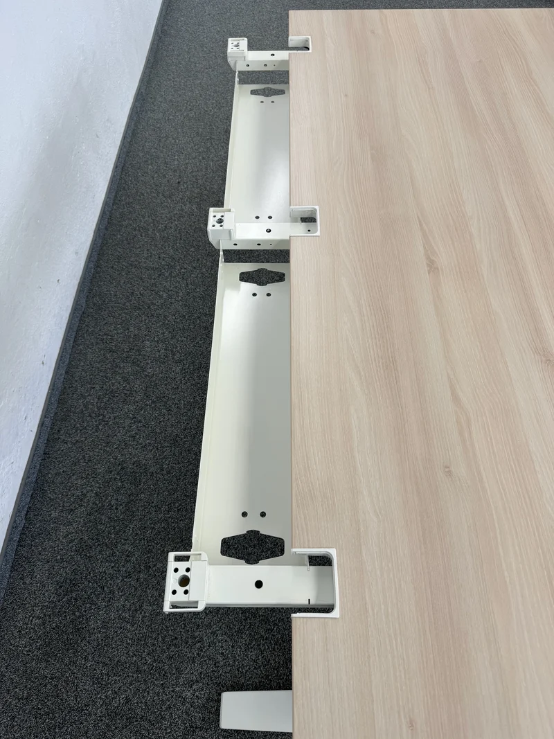 König + Neurath TALO.S Schreibtisch 1800x800mm - Akaziendekor