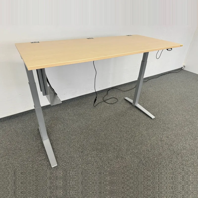 König + Neurath TALO.S Sitz-Steh-Schreibtisch