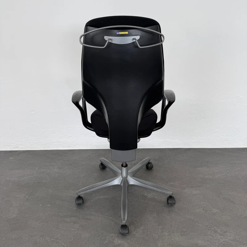 Giroflex G64 Bürodrehstuhl mit Armlehnen - Schwarz gemustert - fast neues Polster