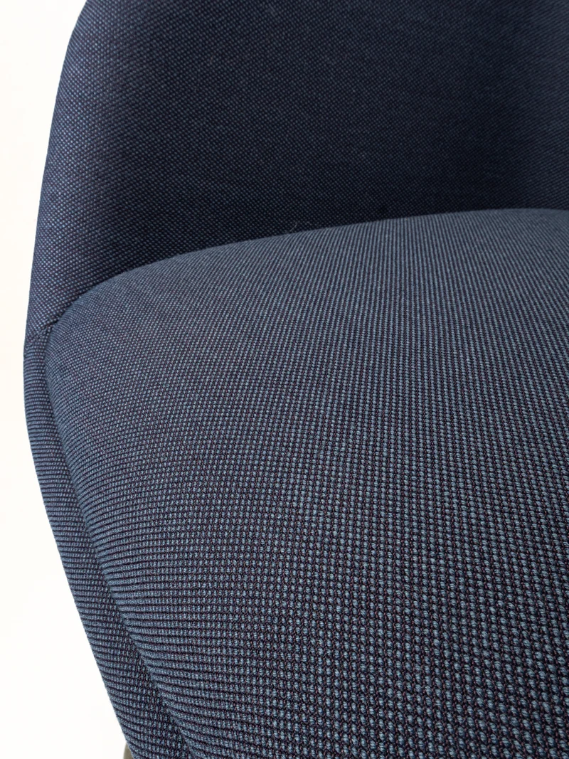 Muuto - Fiber Conference Armchair