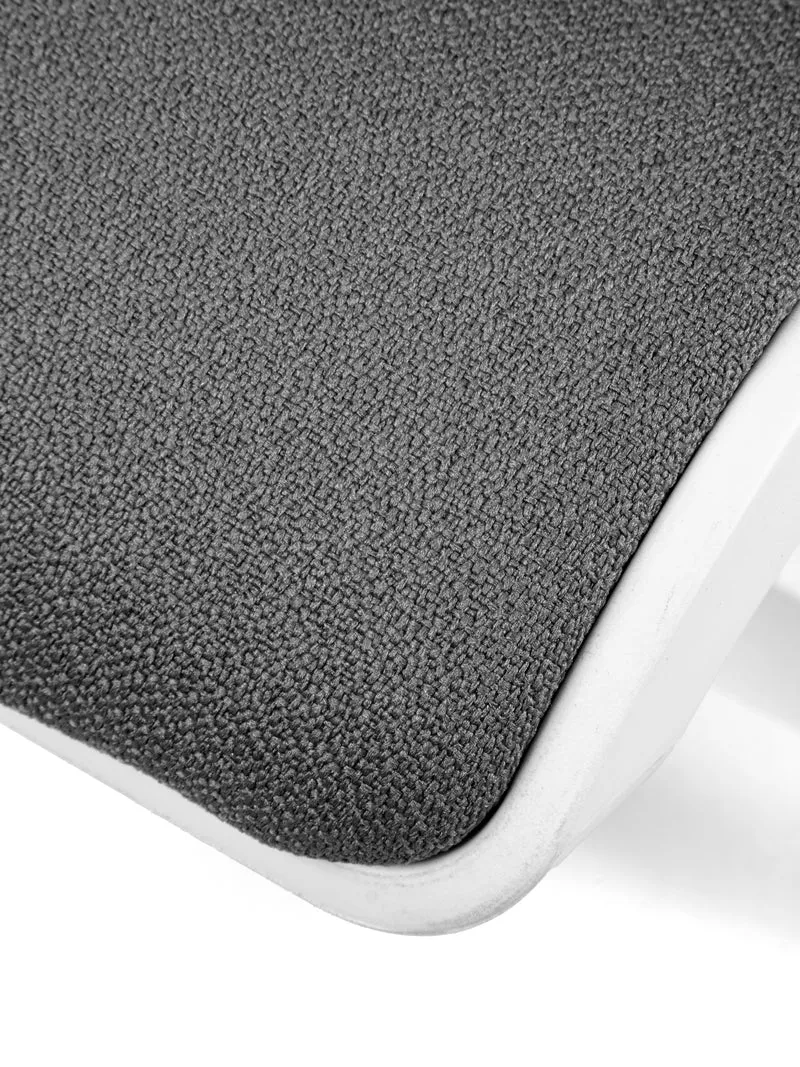 NowyStyl - Xilium Conference Swivel Chairs