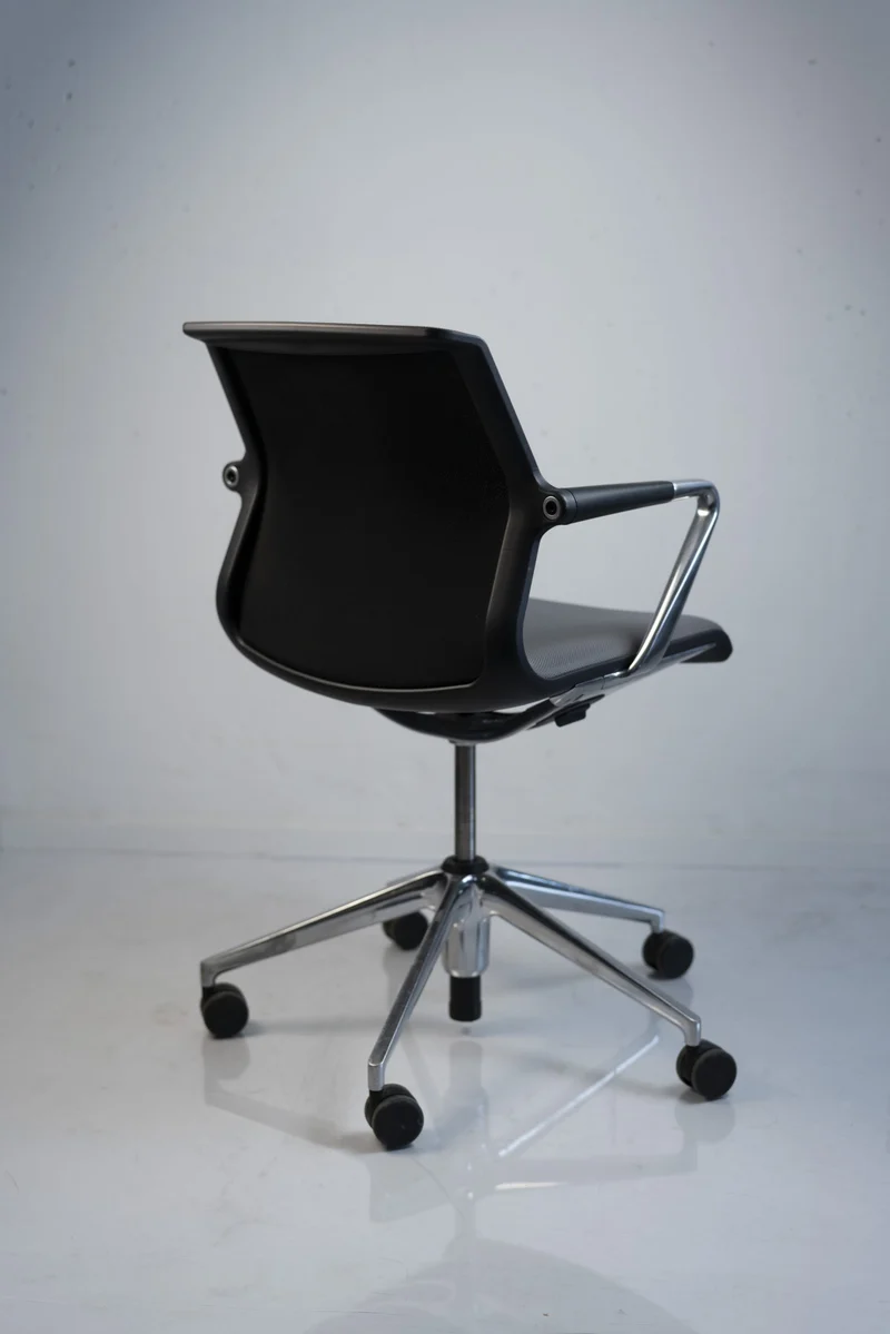 Vitra - Unix Chair